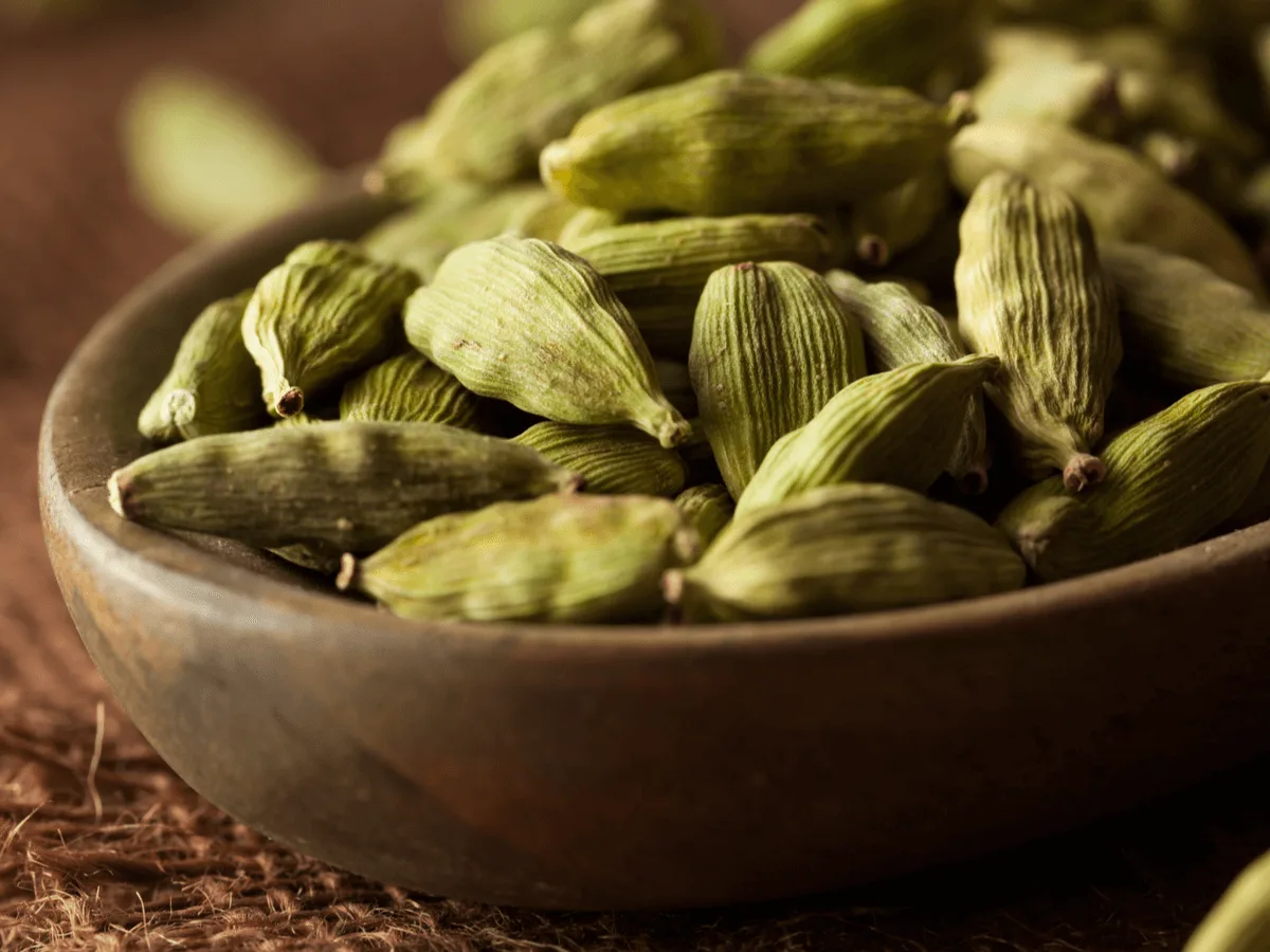 cardamom production,cardamom distributors,best quality cardamom,Cardamom suppliers