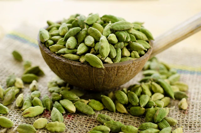 green cardamom, green cardamom spices, best green cardamom, green cardamom suppliers, green cardamom seeds, green elaichi, elaichi green cardamom, fresh green cardamom
