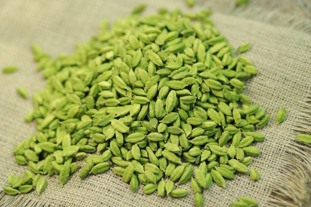 green cardamom, green cardamom spices, best green cardamom, green cardamom suppliers, green cardamom seeds, green elaichi, elaichi green cardamom, fresh green cardamom